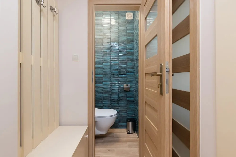 Apartment Rejtana Warszawa by Renters