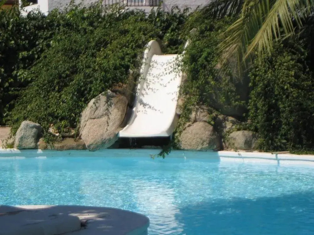 Hotel Casa Ceremines