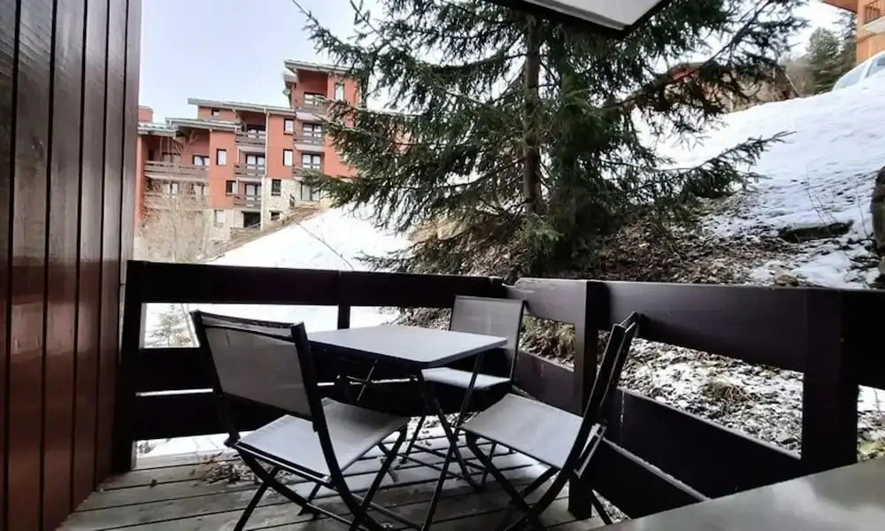 Apartment in Plagne 1800 Near Ski Lifts