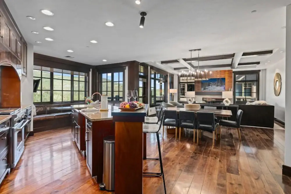 301 - Three Bedroom Condo Flagstaff by Deer Valley Resort