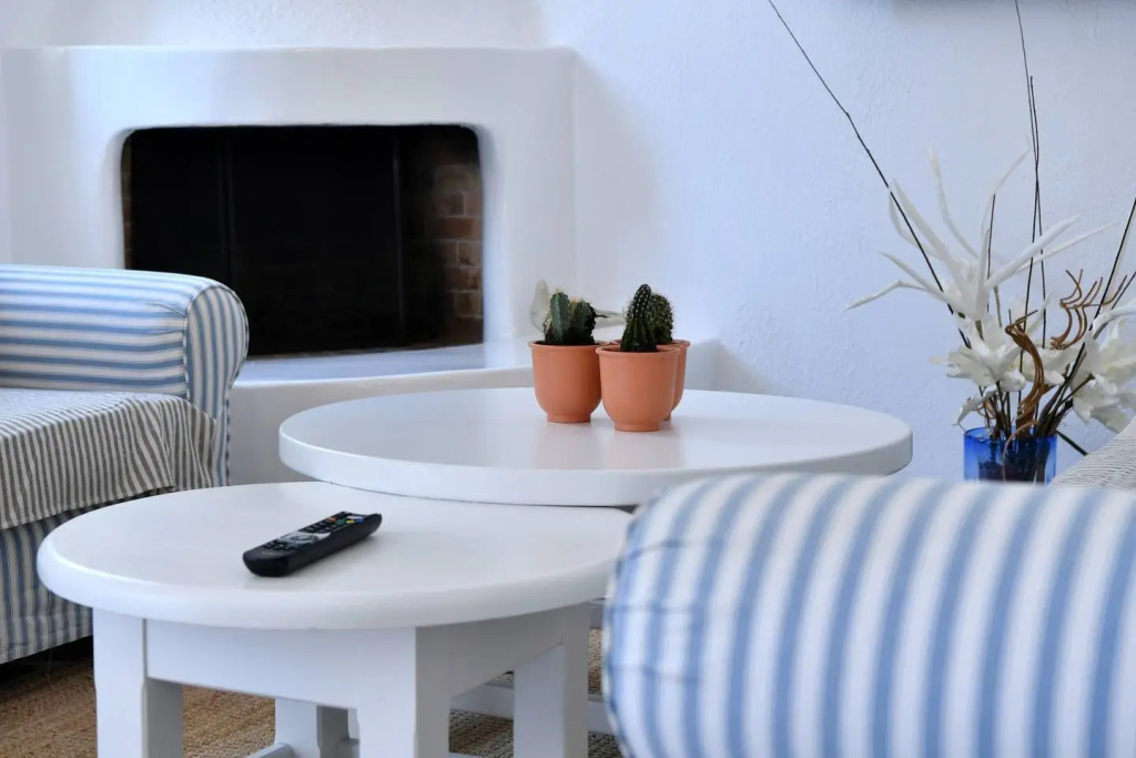 Santa Flora 3 Bedroom House â Parikiaâs Edge