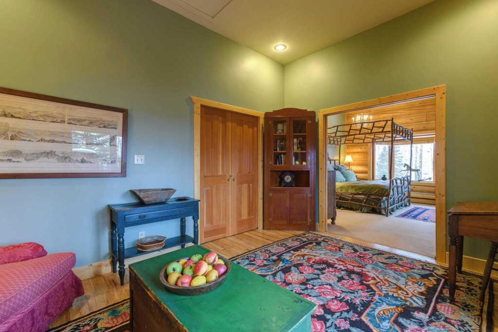 Snowdrift Cabin - 3 Bedroom Home - LLH 58169