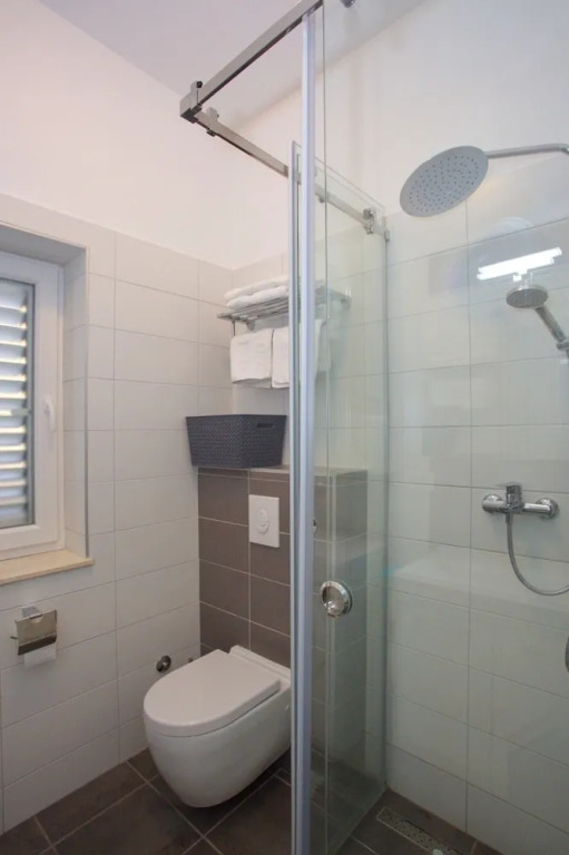 Apartments Divlji Cvit