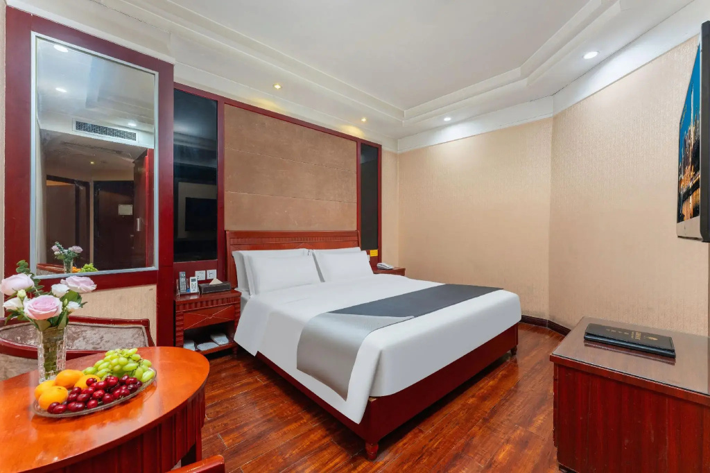 Chuanlong Hotel