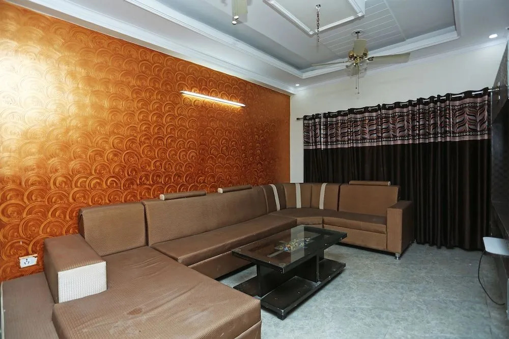 OYO 16534 Hotel HR Residency
