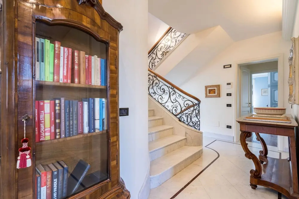Villa Le Fontanelle In Forte Dei Marmi With Ac