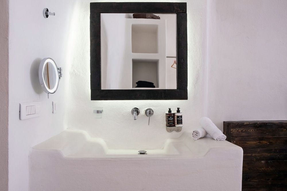 Abelis Canava Luxury Suites