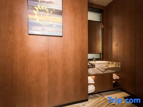 Taizhou Taixing No. 9 Hot Spring Hotel