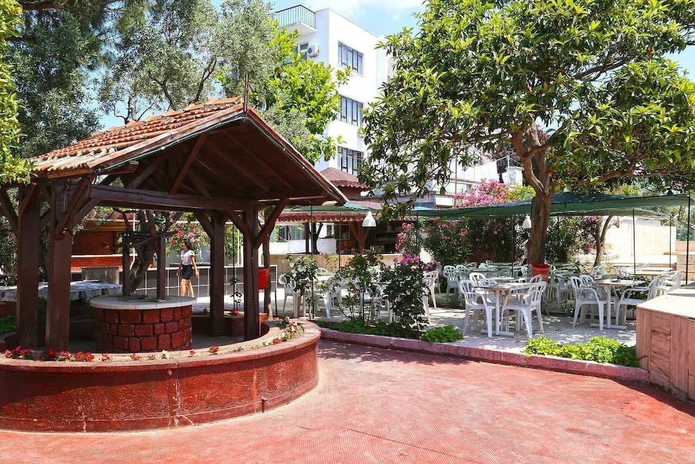 Alevok Hotel