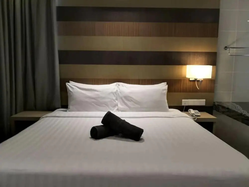 DMajestic Place, 1 King or 2 Super Single beds