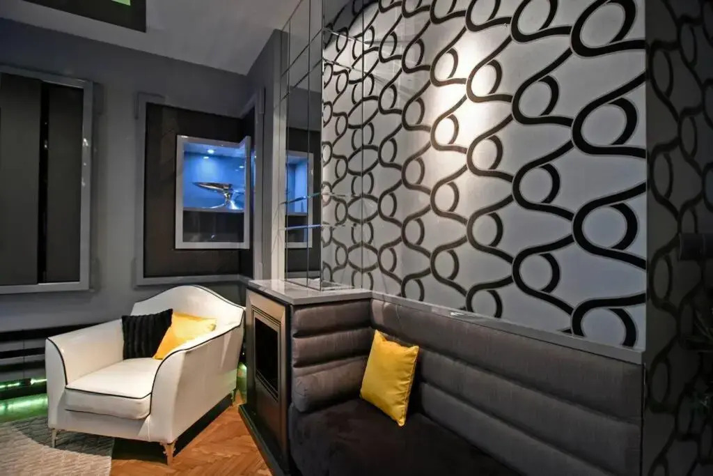 Luxuryflat Near Centre On118 Sqm, 3br,2bth,8bed,Ac