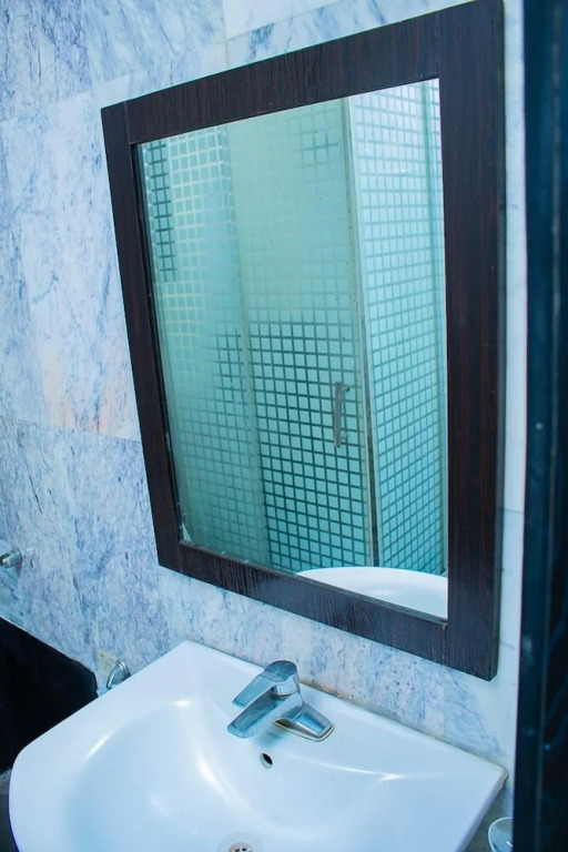 Benysta Hotels
