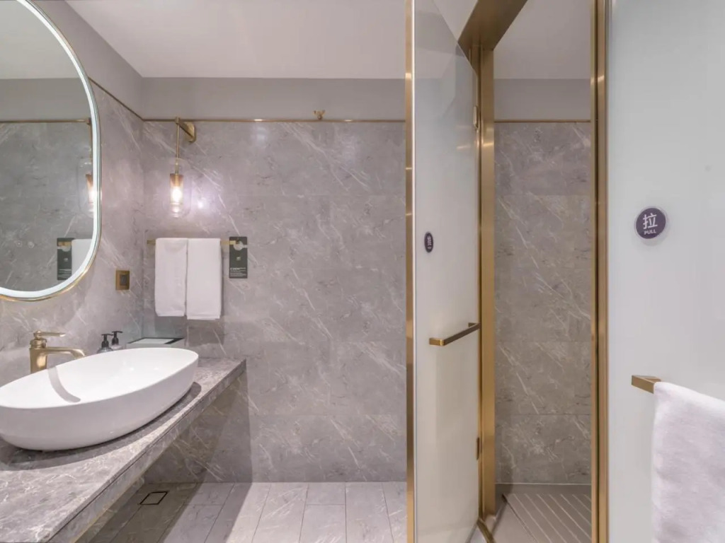 Mercure Shanghai Global Harbour