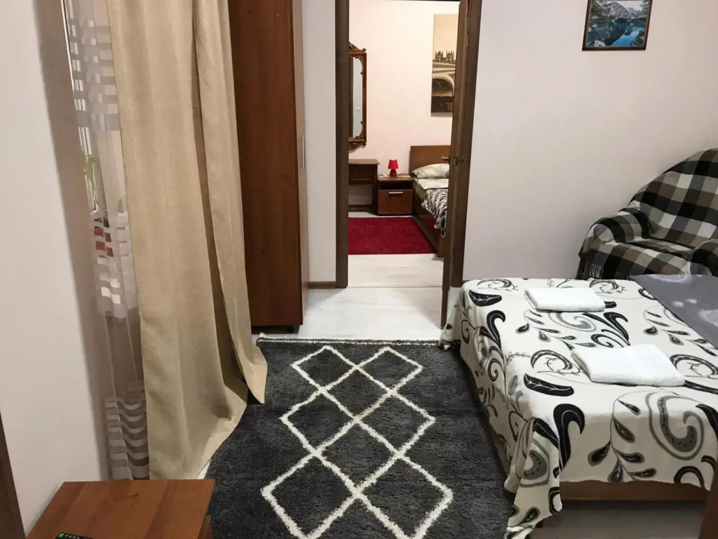 Two-bedroom apartment in 10 min to the Opera Theatre