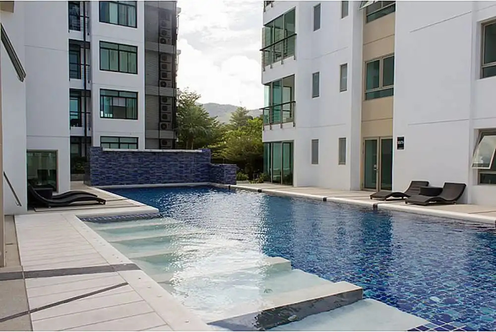 N211 Regent Apartments