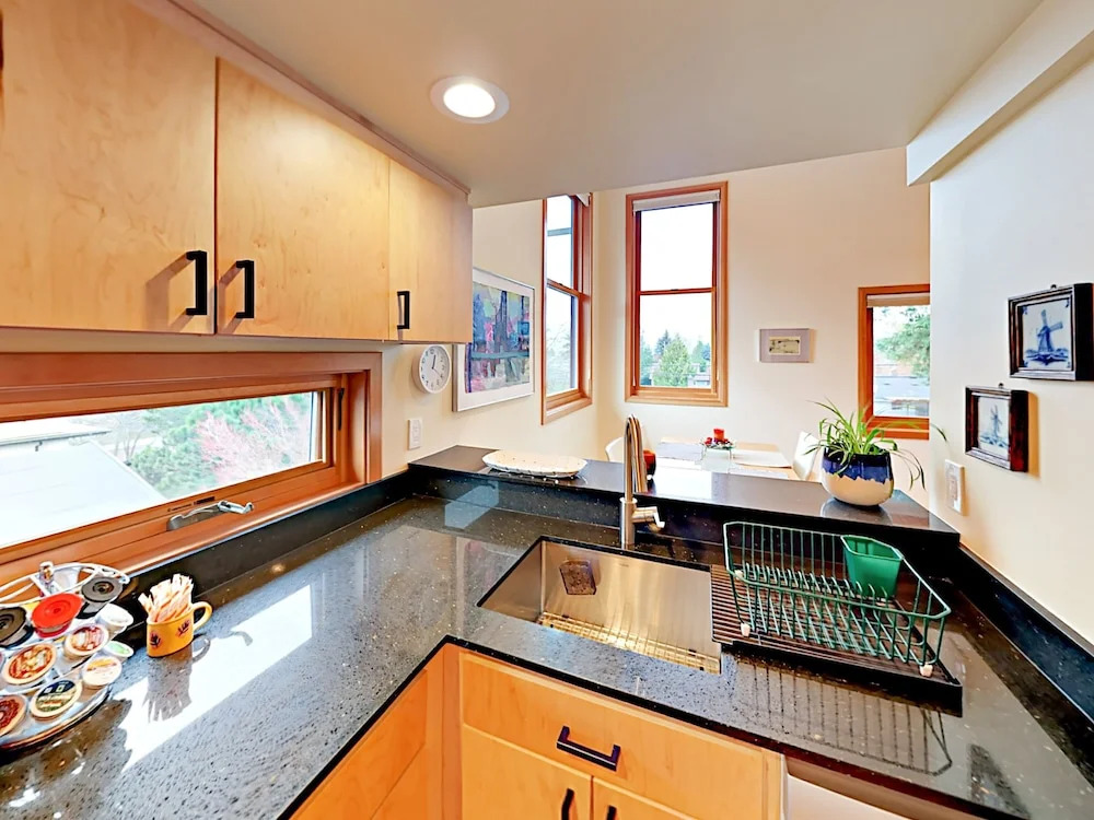 2br Eco-apartment W/ Private Balcony 2 Bedroom Apts