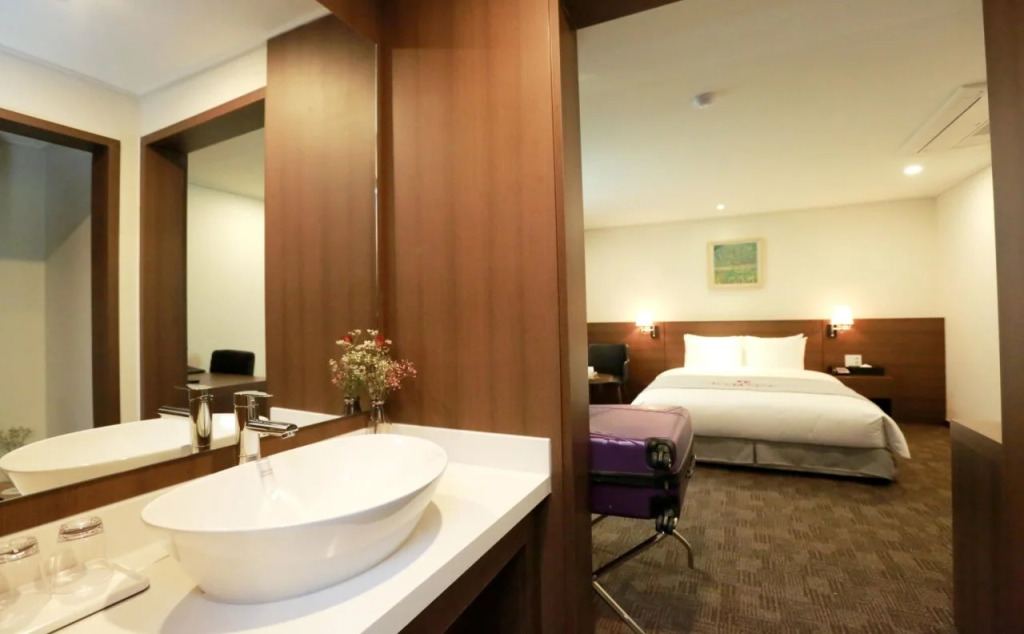 Ramada Taebaek Hotel