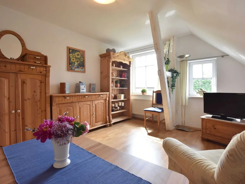 Elegant Holiday Home in Kröpelin near Horse Riding
