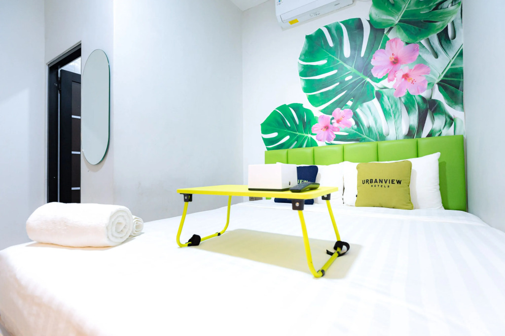 Urbanview Hotel R House Batam by RedDoorz