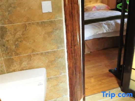 Tengchong Yinghe sightseeing Inn