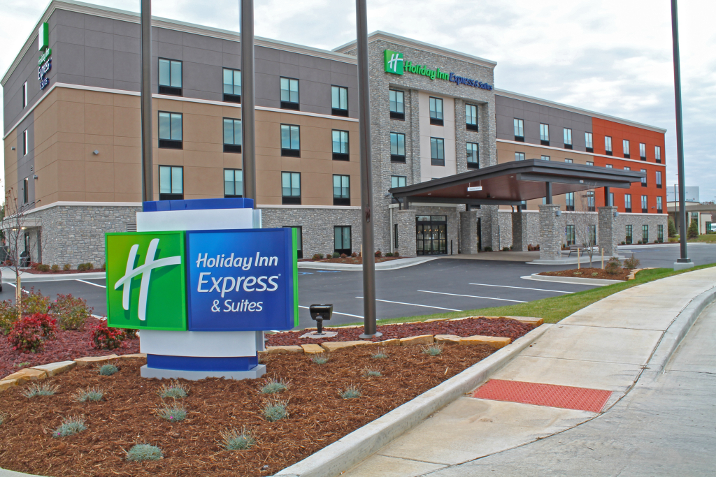 Holiday Inn Express & Suites St. Louis South - I-55 by IHG