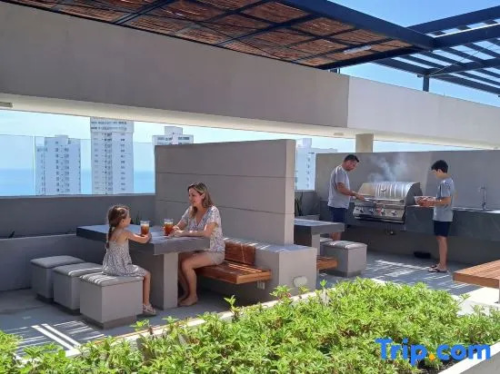 Infinity Pools · Premium Resort · Rooftop