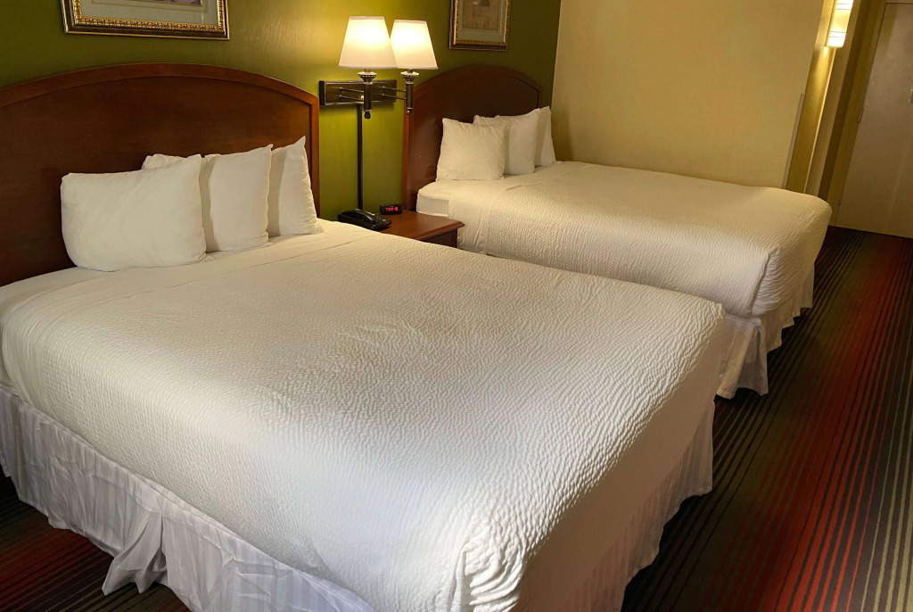 Ramada by Wyndham Rochelle Park Near Paramus