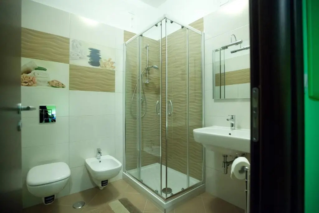 Hotel Cliché