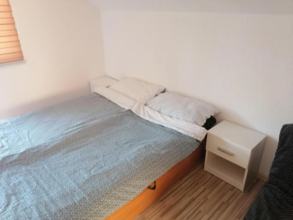 Zuta Kuca Sunca
