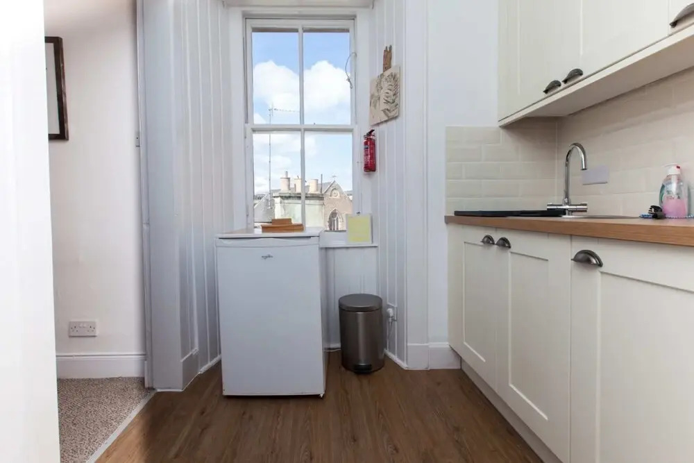 1 Bedroom Apartment In City Centre