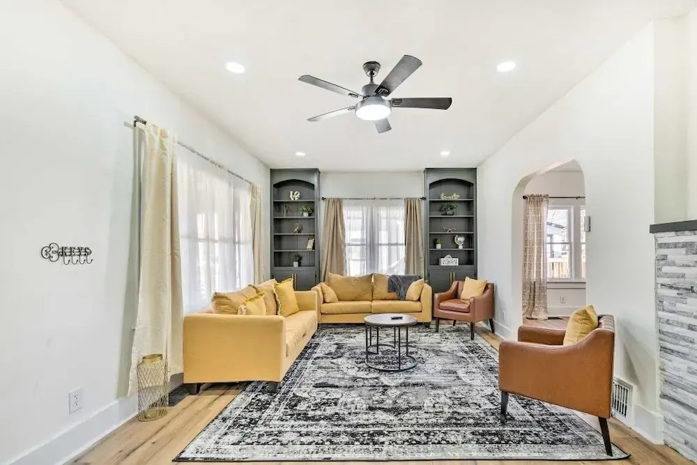 Spacious Pet-friendly Wichita Family Retreat 4 Bedroom Home