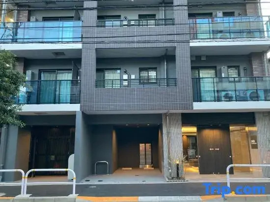 Dash Living Osaki