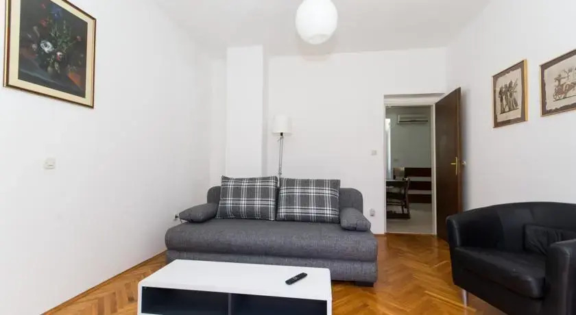 Apartment Malui