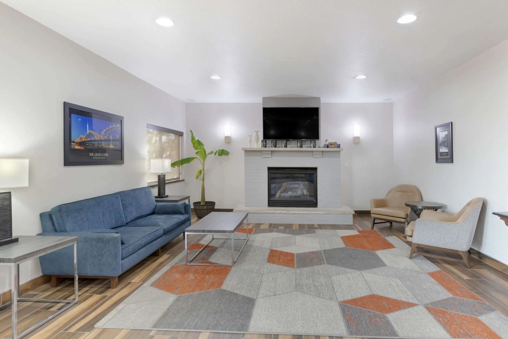 Comfort Inn & Suites Davenport - Quad Cities