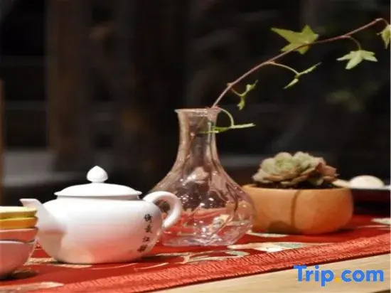 Lanxi Jiezi college fine bed and breakfast