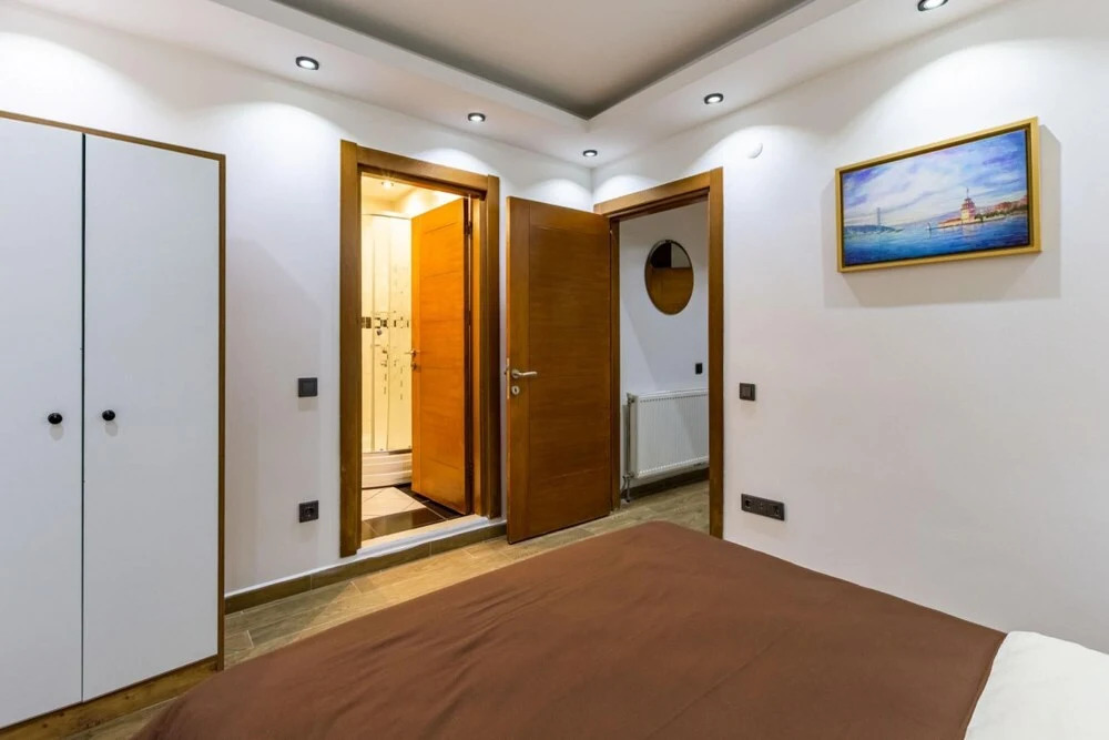 Phenomenal Duplex Flat Near Nisantasi in Besiktas