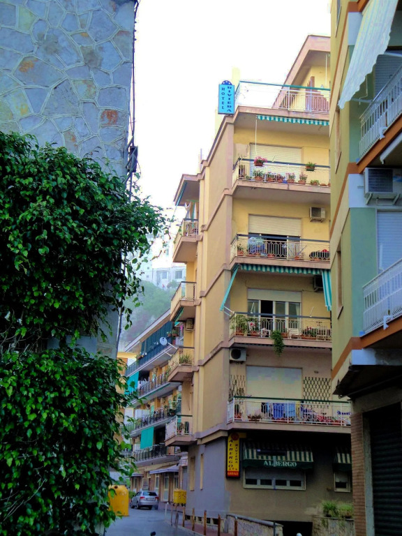Albergo Riviera B&B Rooms & App Sea-View