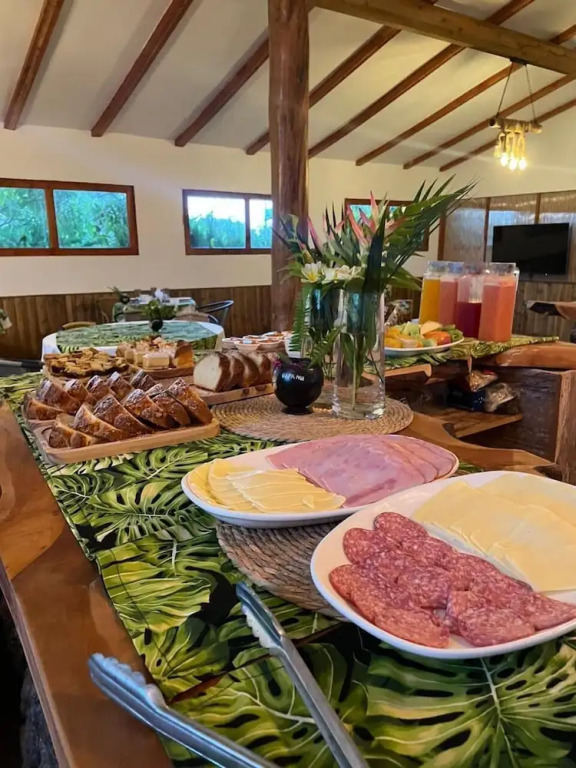 Hotel Hotu Matua