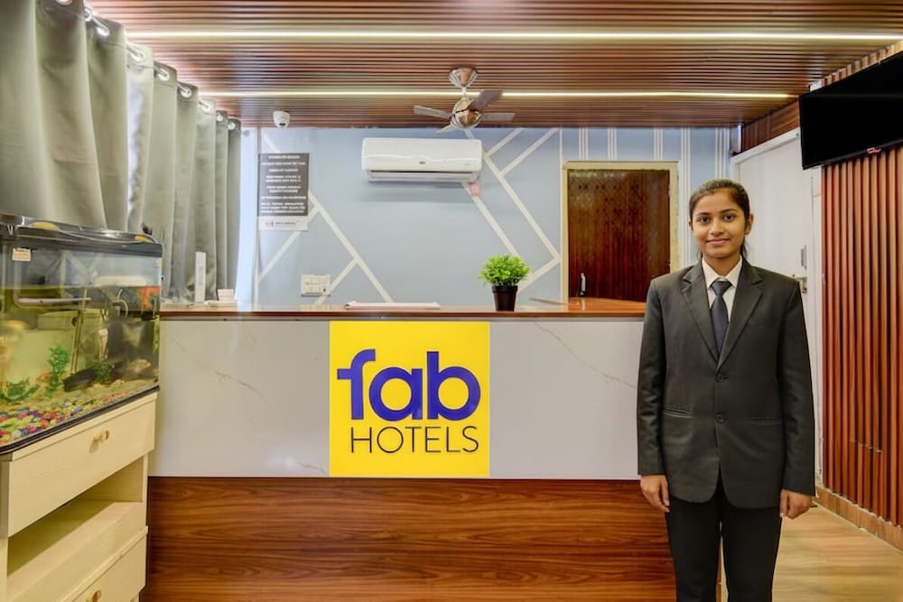 FabHotel Wild Wings Gachibowli