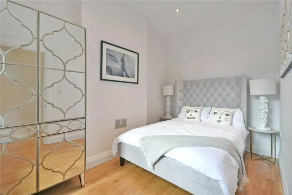 Luxury 3-bed Huge Garden Great Transport Links