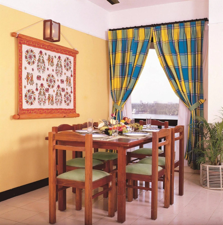 Riviera Suites