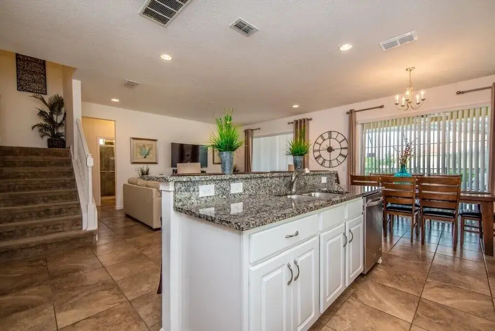 6-Bedroom Villa in Davenport 4164OD