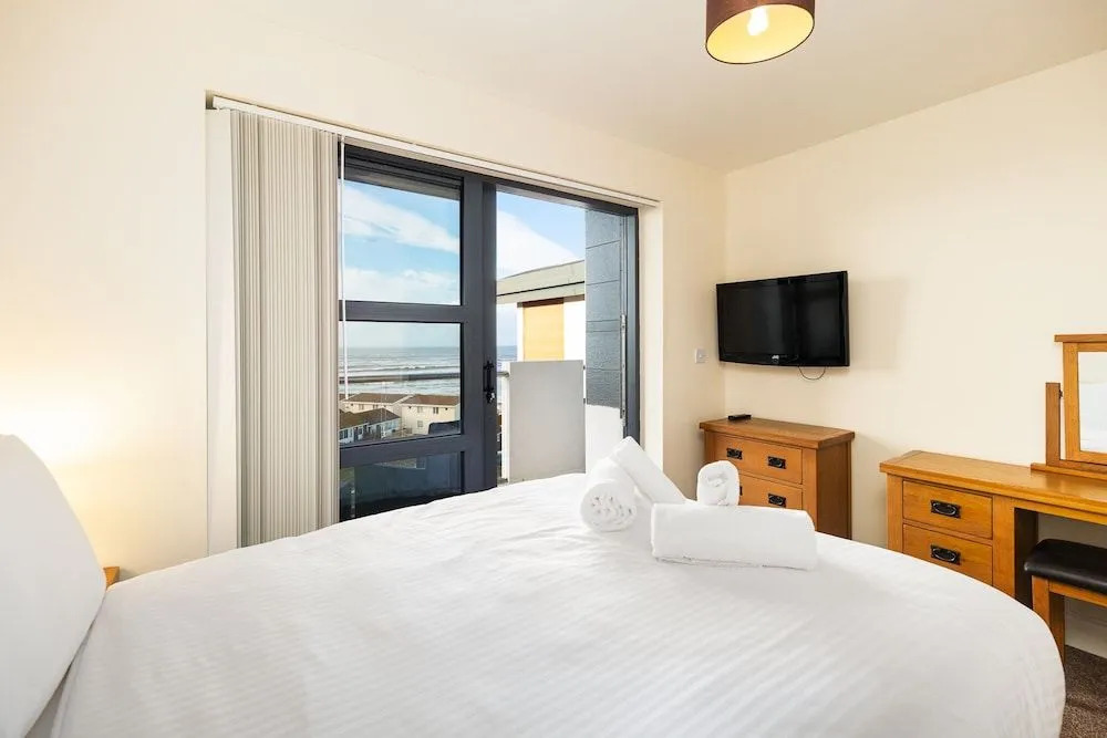 Westbeach Holiday Apartments