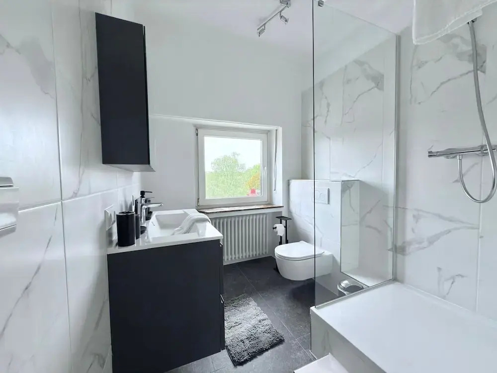 Charming 5 bedrooms Home