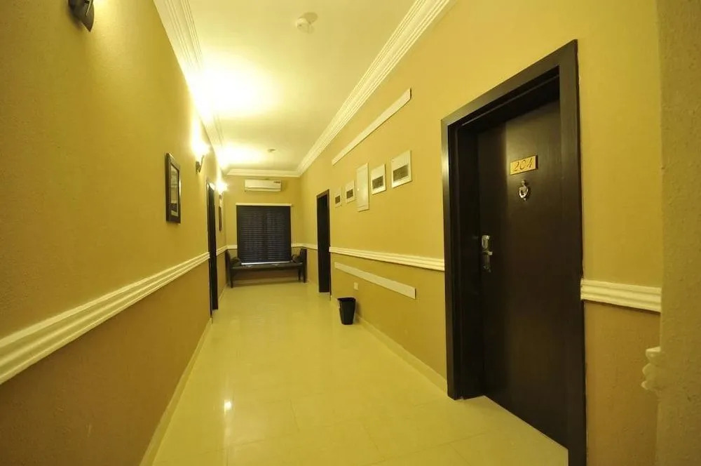 Angeles Hotel