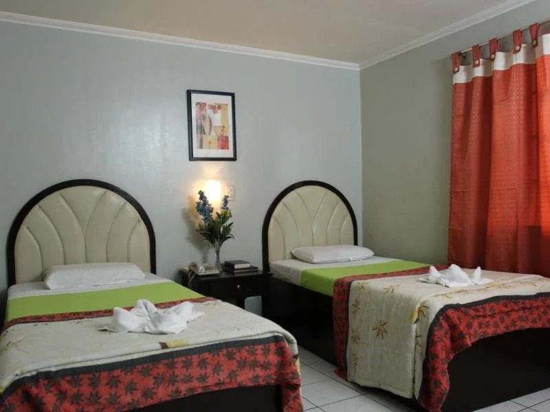 Hotel Camila 1
