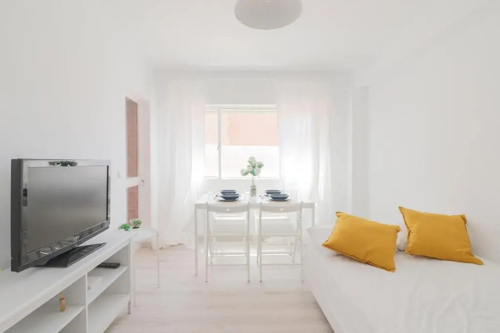 C85 - Brand New 3 Bedroom Apartment by the Center