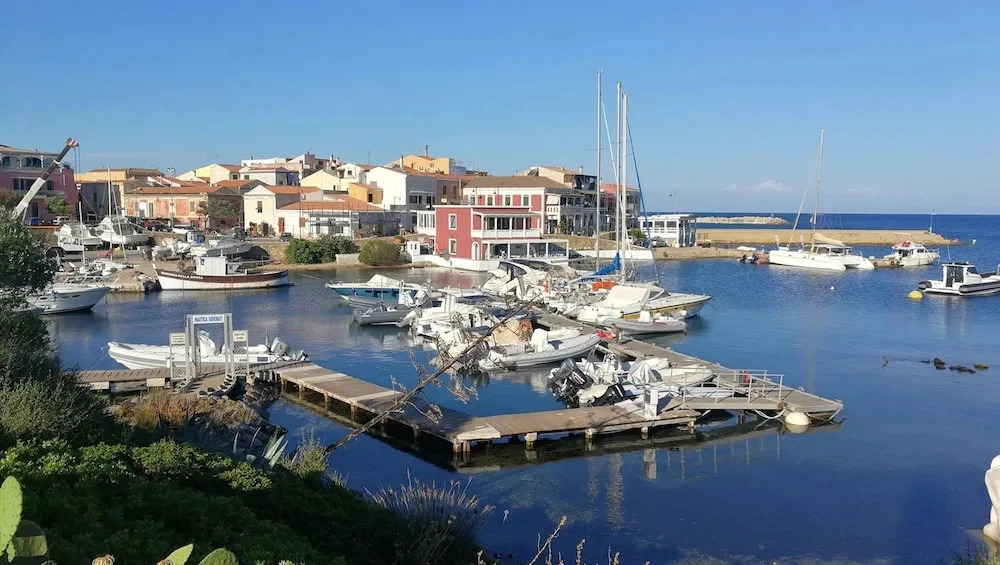 Accommodation Just Steps Away From Cala Lupo