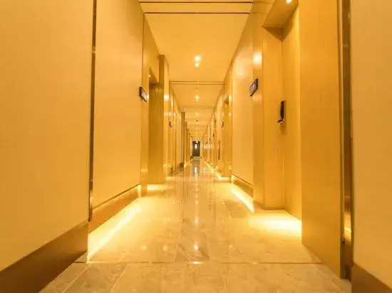 Super 8 Loft(Beijing Tiananmen Qianmen Metro Station Branch)