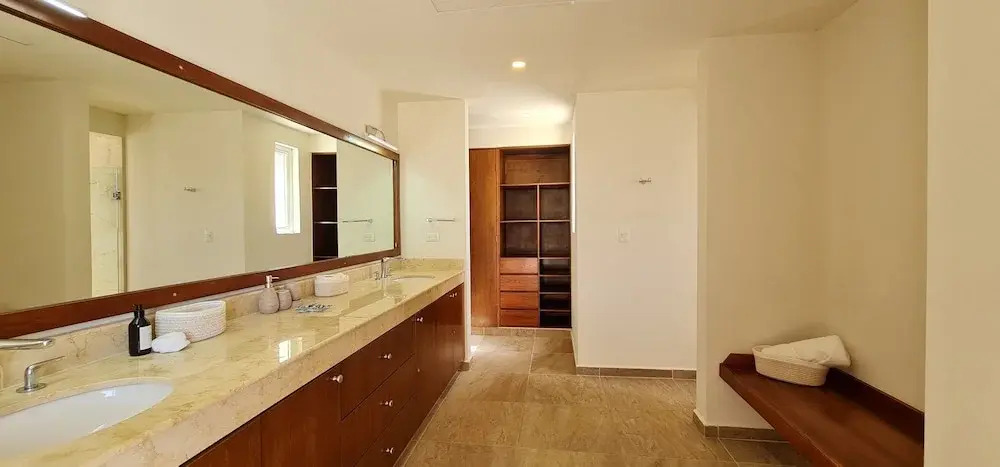 CASA REYES Stunning Rooftop Oceanview